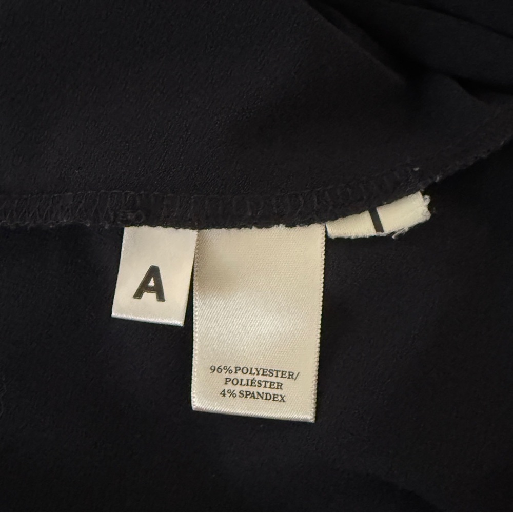 Ann Taylor Black 3/4 Sleeve Blouse w/ Gold Back Zipper | XS - Picture 6 of 7